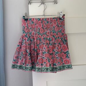 BRAND NEW trendy Sur La Vague Floral Women's Skirt